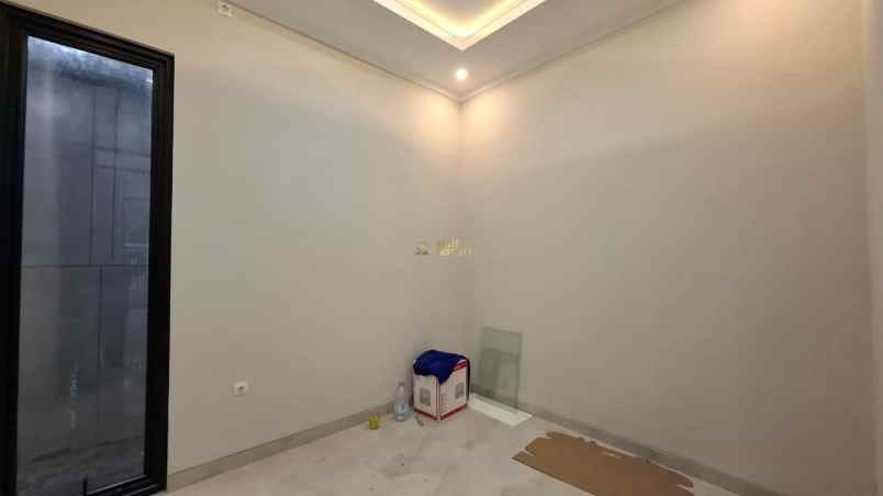 rumah baru desain modern di purwomartani kalasan