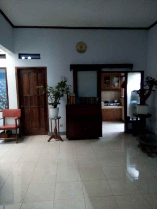 rumah bobojong cipageran 2 menit smpn 5 cimahi