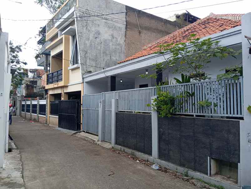 rumah bobojong cipageran 2 menit smpn 5 cimahi