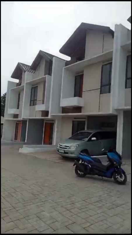 rumah cantik 2 lantai pocis setu tangerang selatan