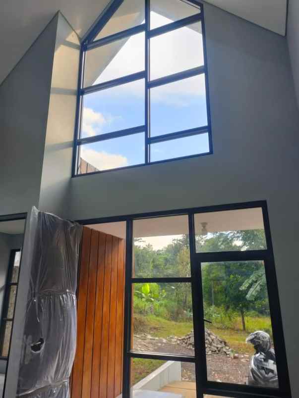 rumah cantik desain modern minimalis siap huni