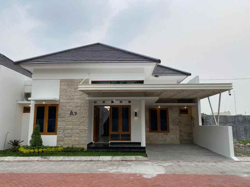 rumah cluster mewah akses pusat kota klaten