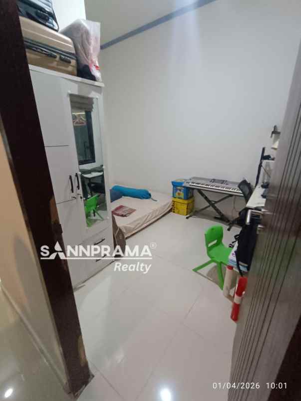 rumah cluster semi furnished dekat dtc mall