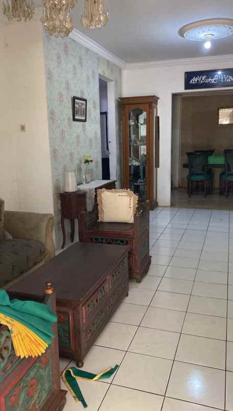 rumah dekat mall di perumahan harapan jaya bekasi