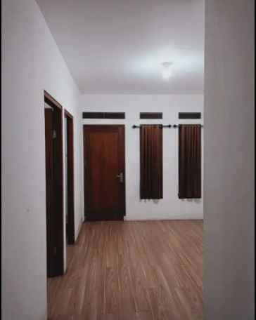 rumah di pondok ungu permai 2 lantai siap huni c0572