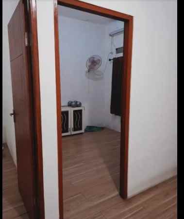 rumah di pondok ungu permai 2 lantai siap huni c0572