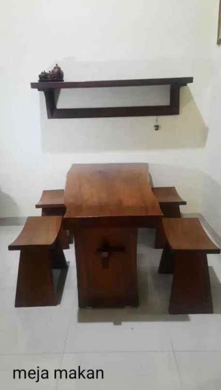 rumah dijual full furnished