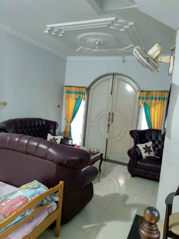 rumah dijual murah shm 800m jakarta barat