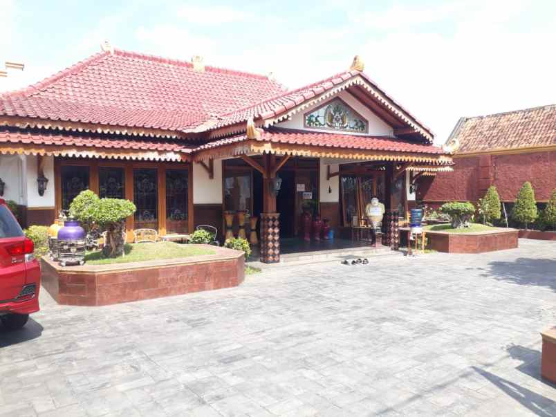 rumah etnik jawa lingkungan kraton yogyakarta shm imb