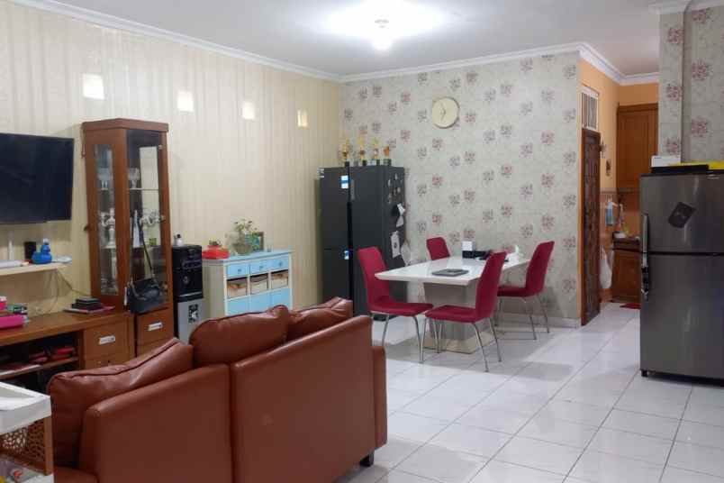 rumah hook siap huni kota harapan indah bekasi