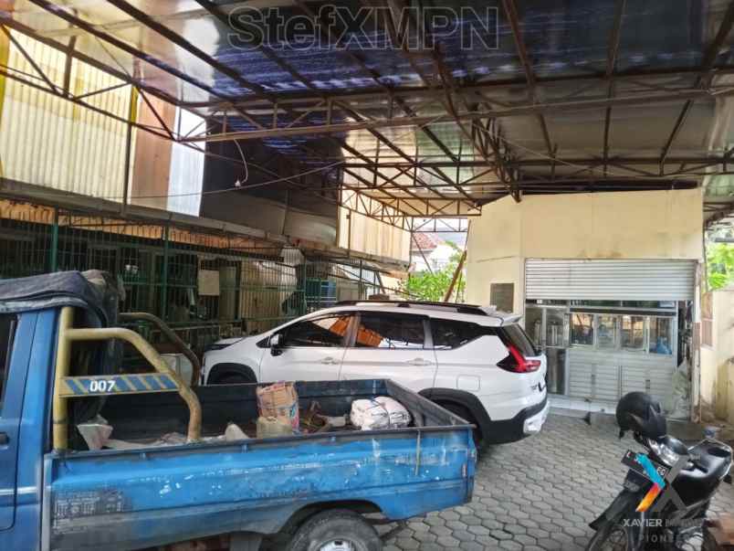 rumah jalan slamet surabaya pusat cocok untuk usaha