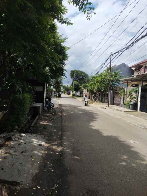 rumah jl raya pancoran mas depok