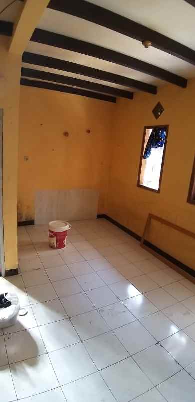 rumah kantin salwa ciwaruga cocok untuk pasutri murah