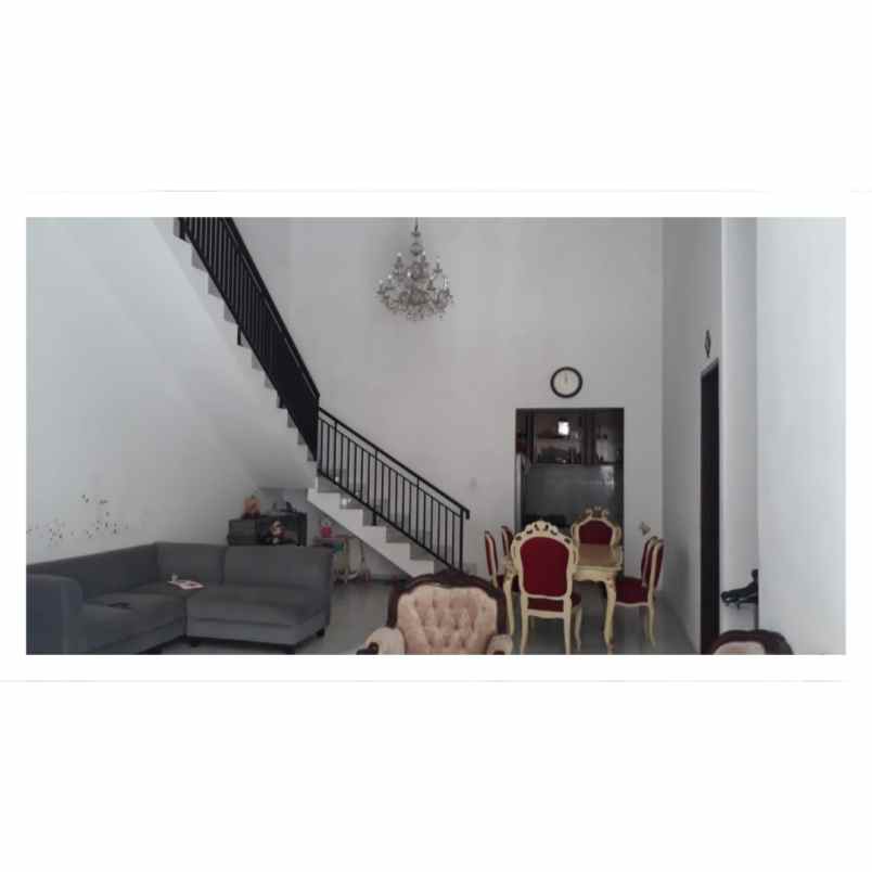 rumah komplek penerangan