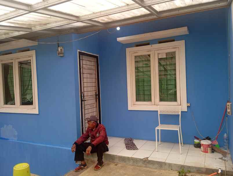 rumah komplek sariwangi akses mudah dekat polban