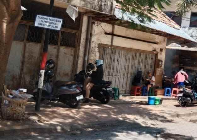 rumah lama basuki rachmat dekat tunjungan kaliasin dnd