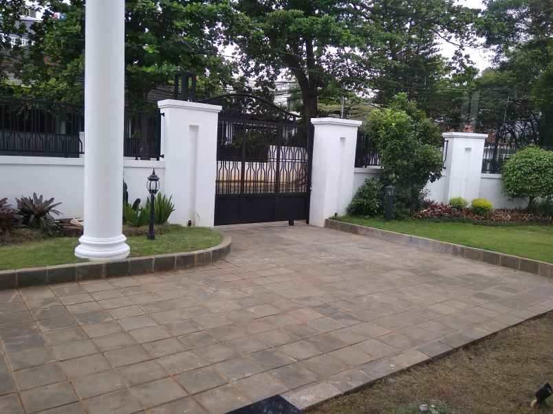 rumah menteng brand new lux dan gagah