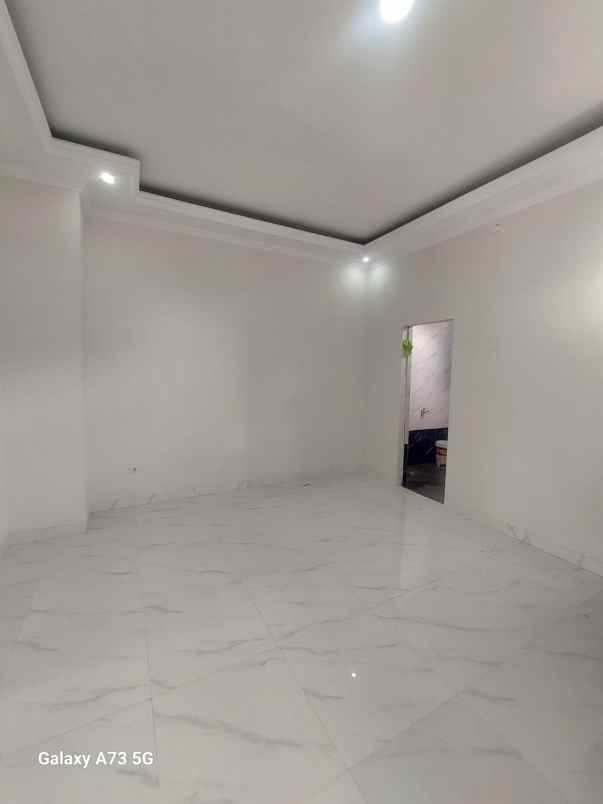 rumah mewah 1 9 m di jagakarsa 3 lantai 5 kt dekat tol
