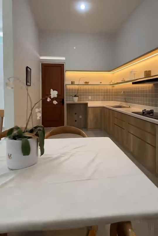 rumah mewah lokasi di bukit indah permai malang