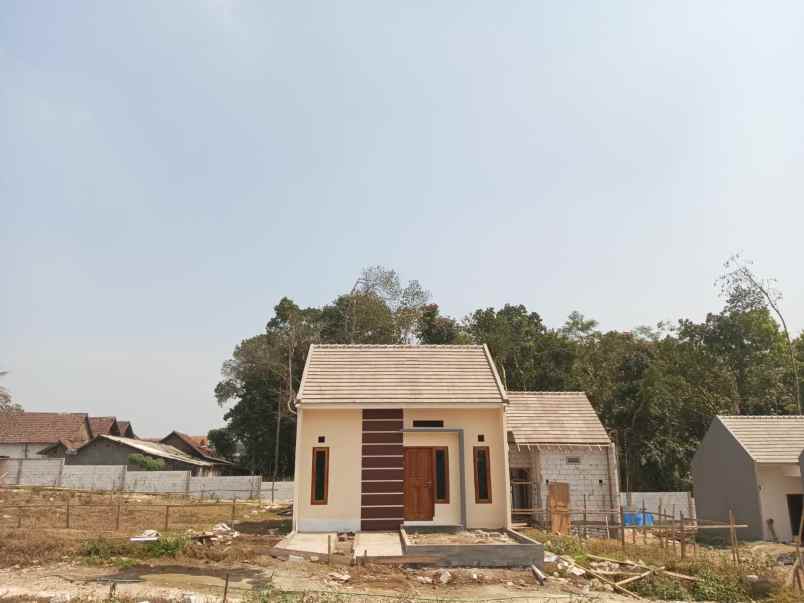 rumah minimalis area kota malang