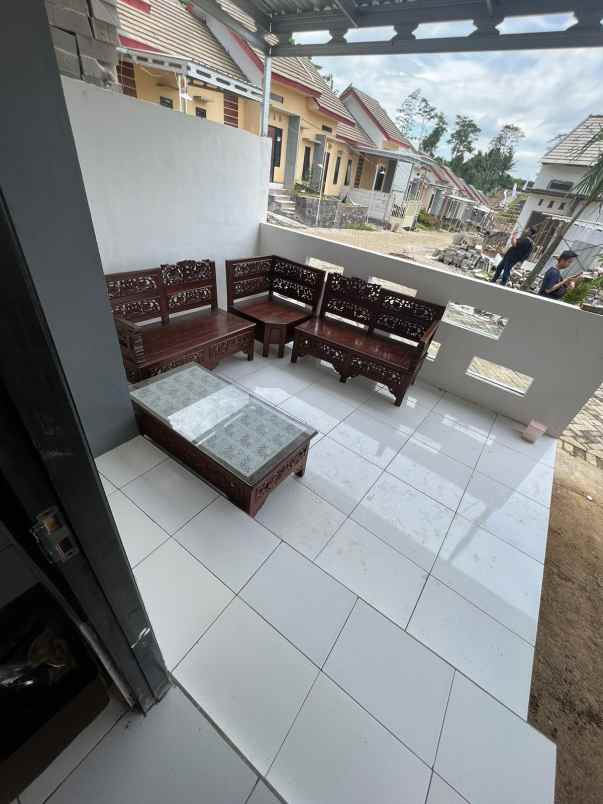 rumah minimalis area kota malang