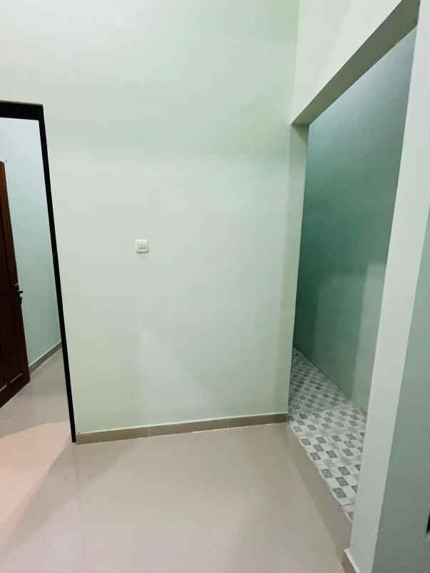 rumah minimalis dibatas kota surabaya barat