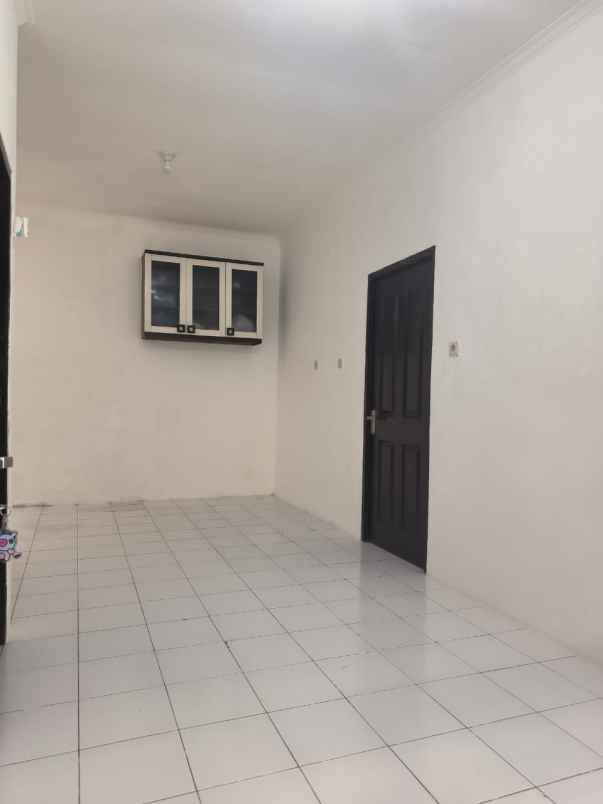 rumah minimalis komplek sariwangi regency akses mudah