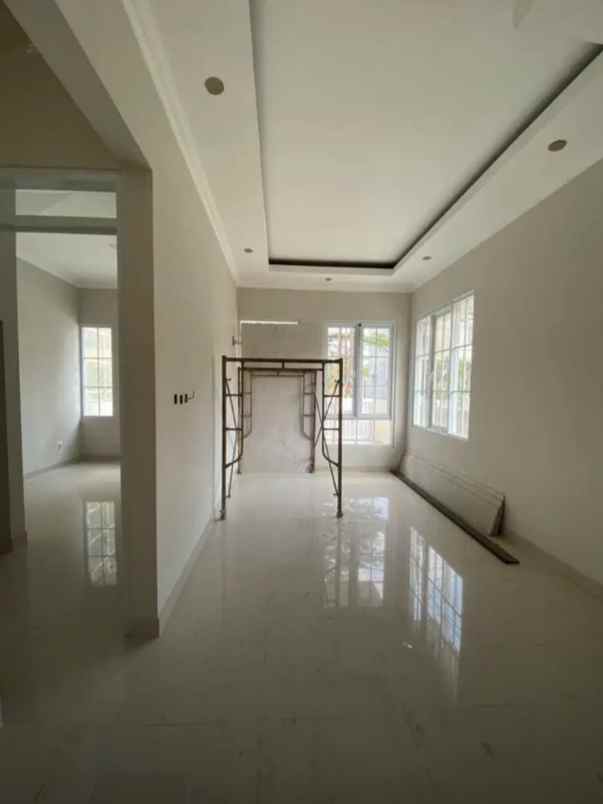 rumah minimalis modern di cisaranten arcamanik bandung