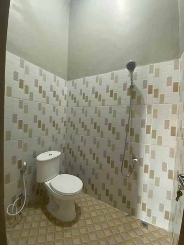 rumah modern minimalis bebas banjir lokasi strategis