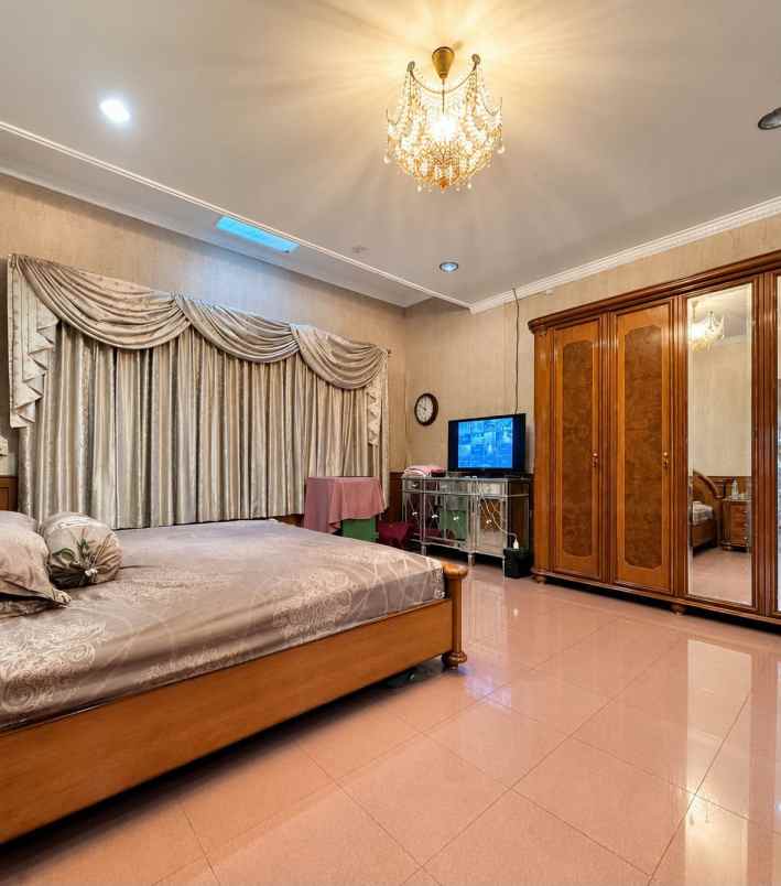 rumah murah di komplek pondok kelapa duren sawit