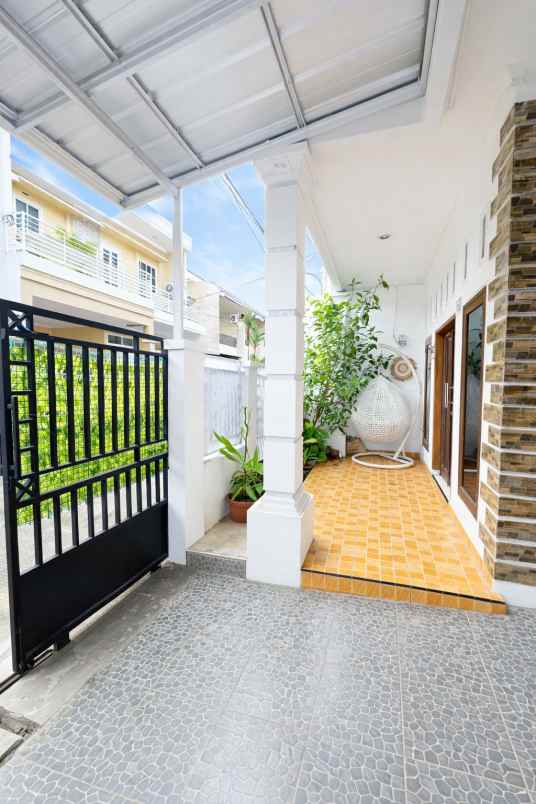 rumah murah siap huni cipayung jakarta timur