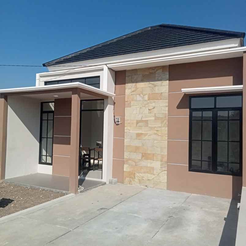 rumah murah tipe besar di sumber cirebon