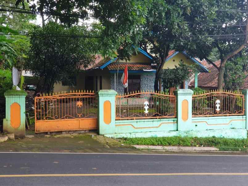 rumah pingir jalan beber setrategis