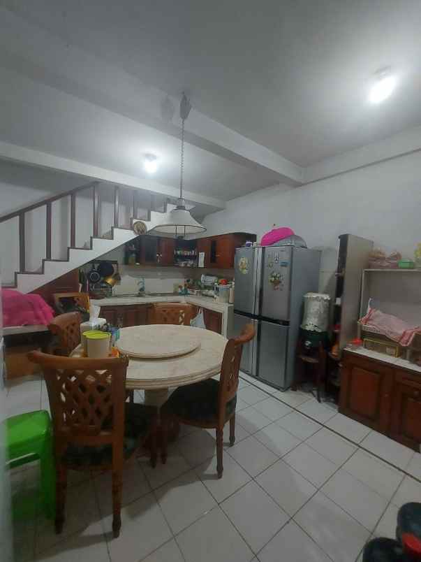 rumah second ciputat tangerang selatan dekat sudimara