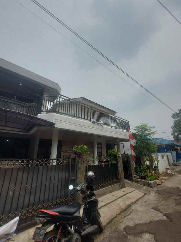 rumah second ciputat tangerang selatan dekat sudimara