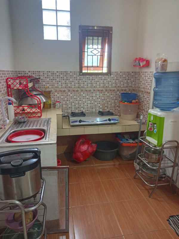 rumah second siap huni terawat di beji depok