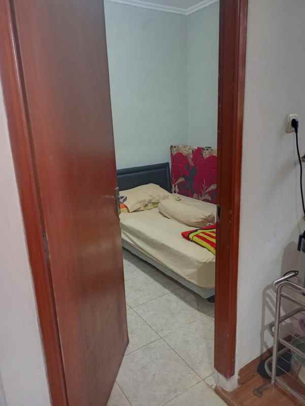 rumah second siap huni terawat di beji depok