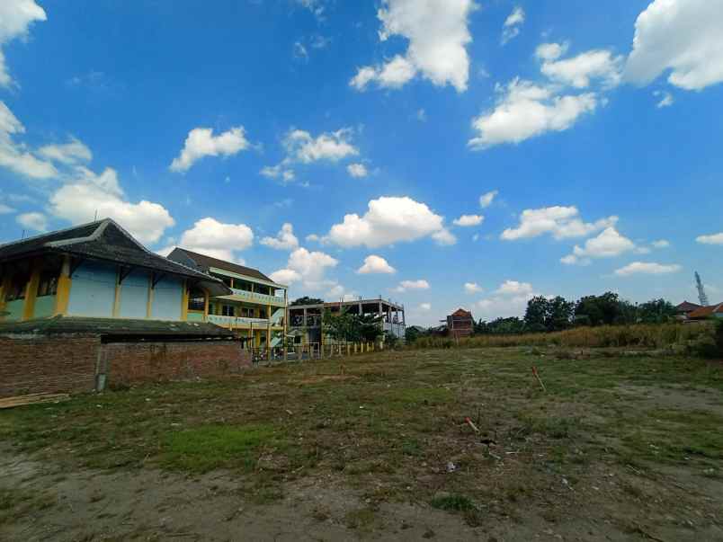 rumah shm mewah zebra town pedurungan semarang