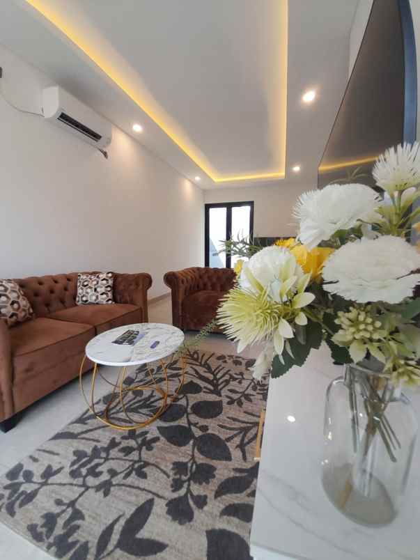 rumah siap huni dekat pintu tol sawangan