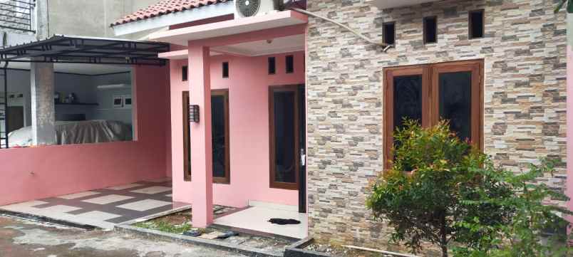 rumah siap huni di dalam cluster