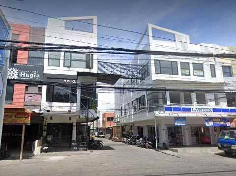 rumah siap huni di perumahan mezzanine semolo