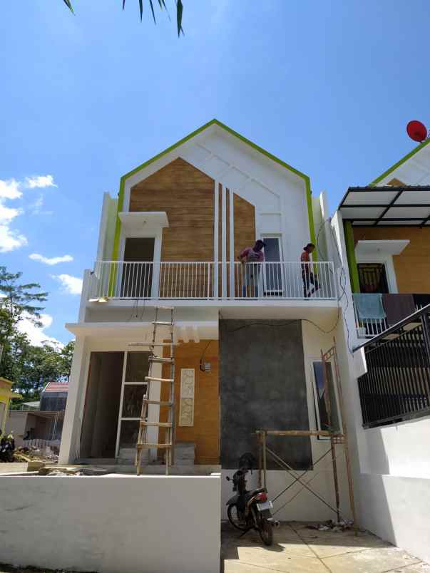 rumah siap huni kota malang townhouse 2 lantai