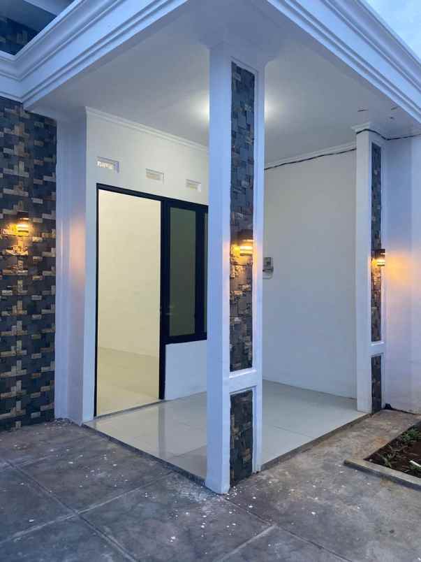 rumah siap huni pinggir jalan raya batursari mranggen