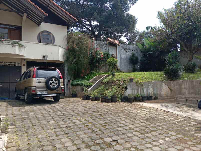 rumah tanah mainroad disariwangi 13 menit tol pasteur