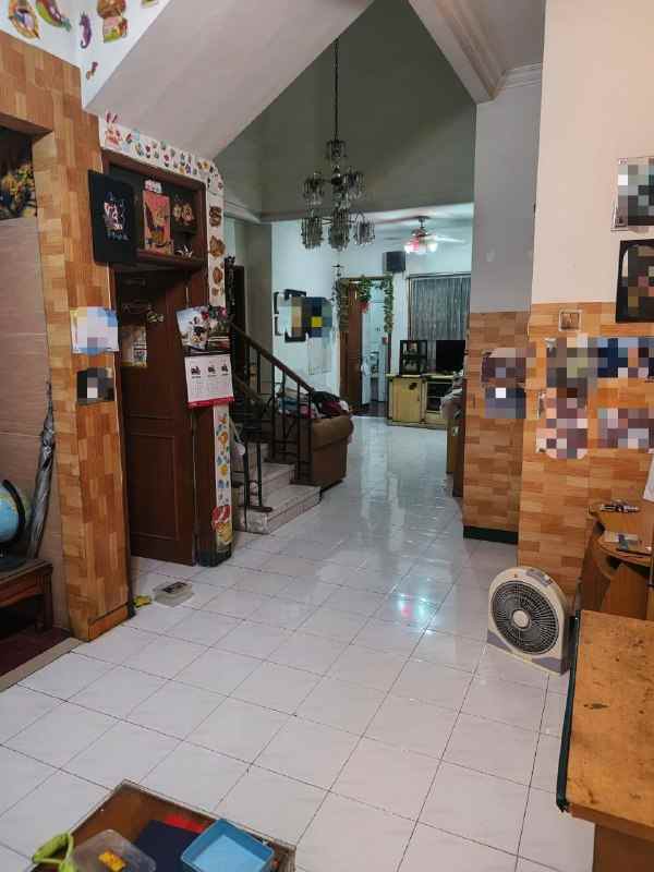 rumah vila valensia hadap timur full pdam