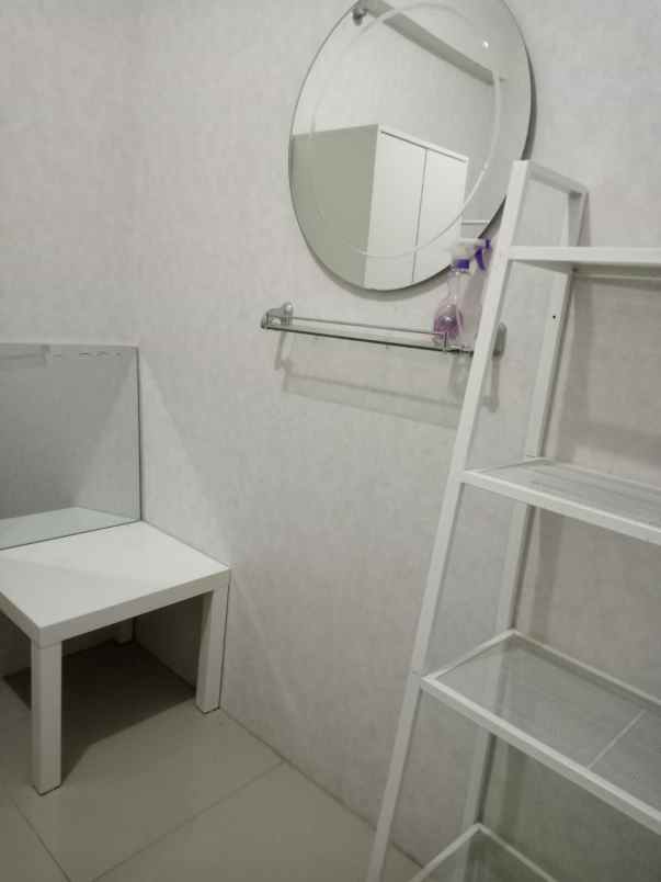 sewa apartment green pramuka city bangunan diatas mall