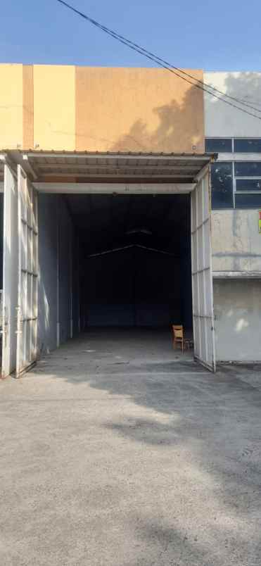 sewa gudang kamal bisnis dadap jak ut