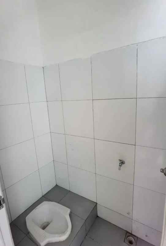 sewa tahunan rumah lavon 2 montana unfurnished 2 ac