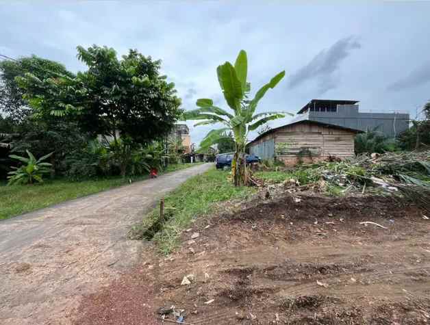 tanah area sukabangun abusamah dekat pombensin