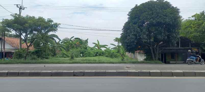 tanah d jual pinggir jln setrategis